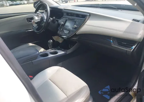 2015 Toyota Avalon Hybrid Limited from USA, damaged, VIN 4T1BD1EB8FU046783